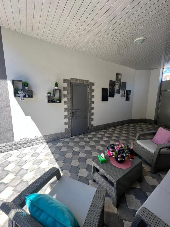 Comfortable Apartment Комфортные Апартаменты Self Check In Yerevan Luaran gambar
